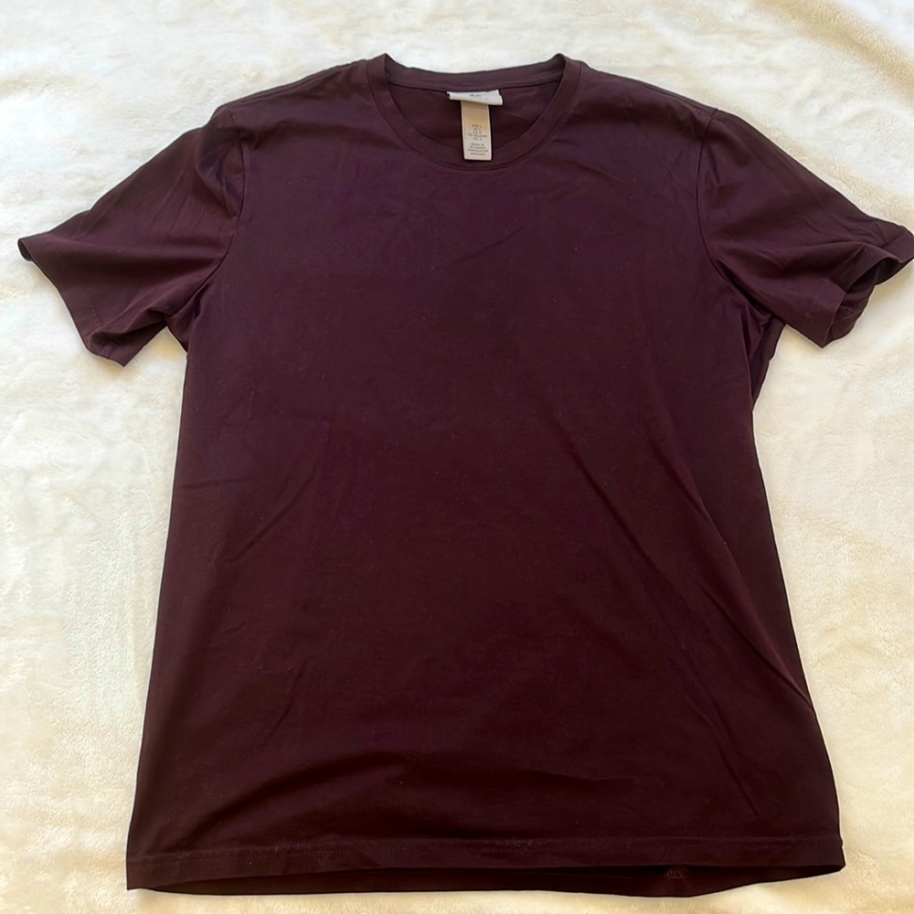 H&M Maroon T Shirt Size Large